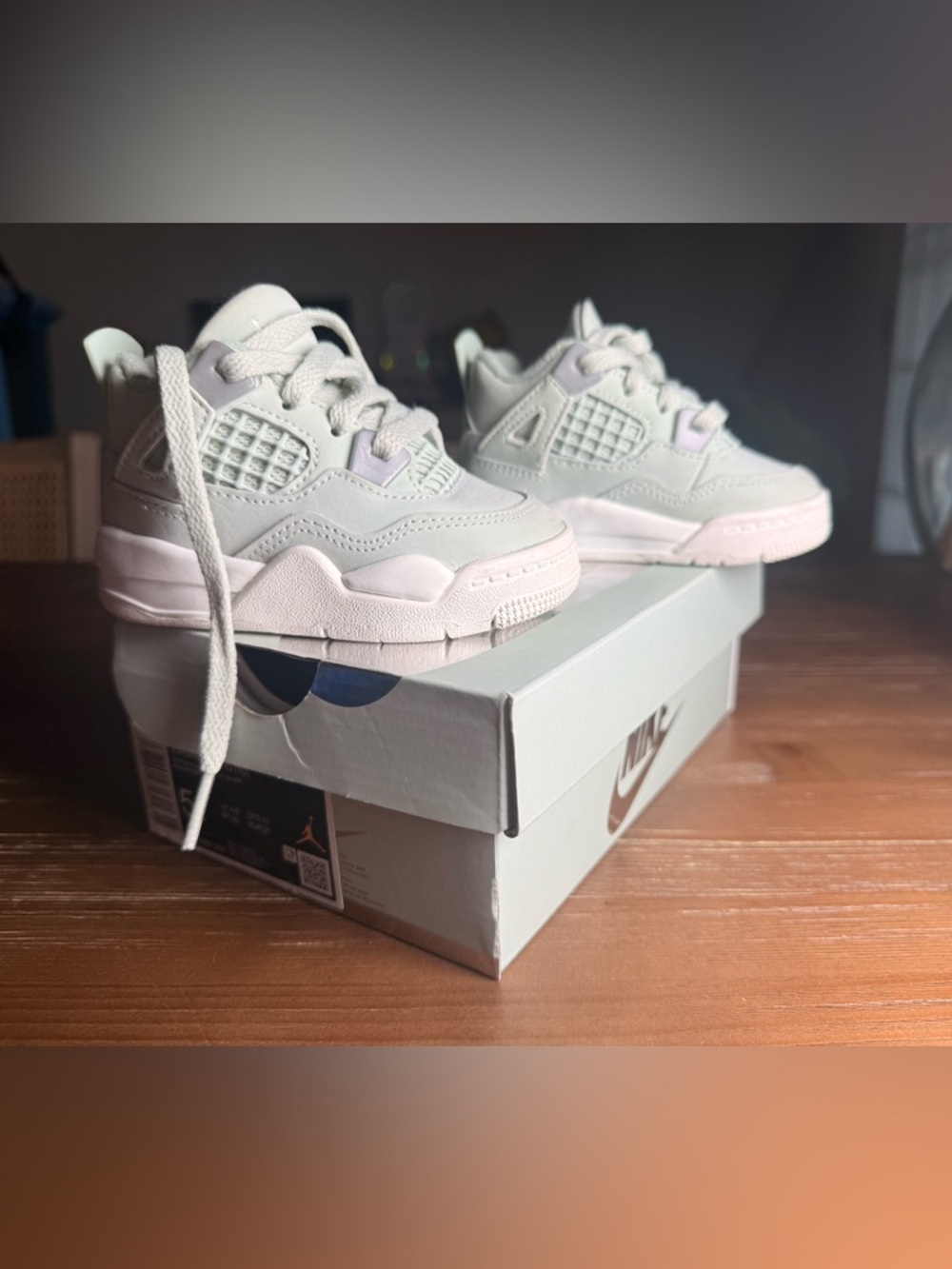 Jordan Kids' Retro 4 Sneakers in Mint